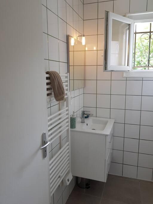 Beach House Avec Jardin 200M De La Plage La Couarde-sur-Mer Zewnętrze zdjęcie